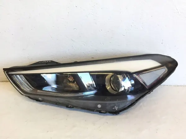 Juego de Faros Hyundai Tucson III 92102D7000 92101D7000 image 4