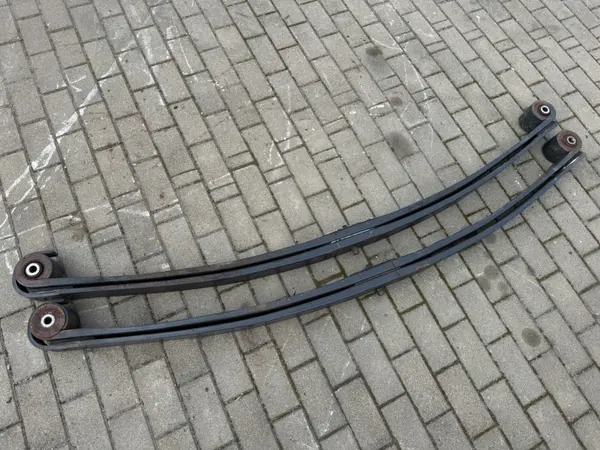Mola de lâmina dianteira OEM para Iveco Stralis - 2 lâminas image 2