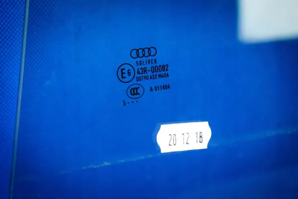 Hecktürscheibe Audi A5 Sportback OEM 8T8845205B image 4