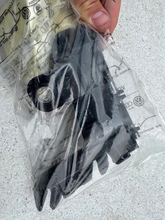 Supporto paraurti anteriore sinistro VW ID.4 11A807049 image 2