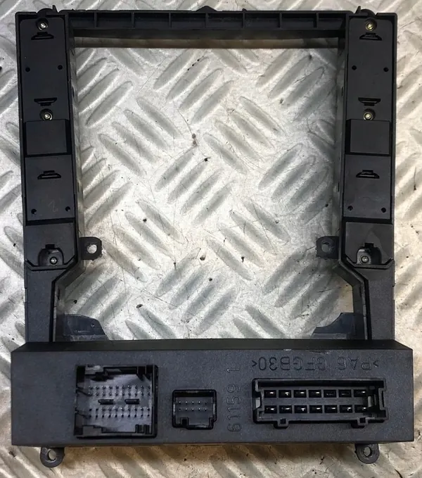 MERCEDES W163 ML Spiegelglas Paneel A1638205010 image 4