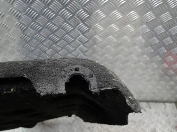 Achterste bagagerek OEM 6J4867769A Seat Ibiza IV image 4
