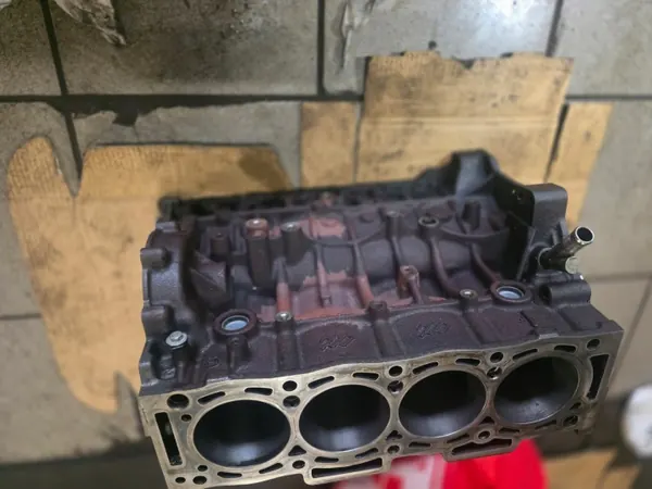 FORD PEUGEOT 2.0 TDCI HDI motorblok T8CC 10DYZV image 5