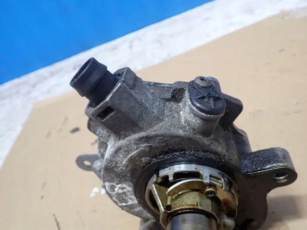 Pompe à vide Ford OEM CM5G-2A451-FA pour Focus MK3 1.0 EcoBoost image 4