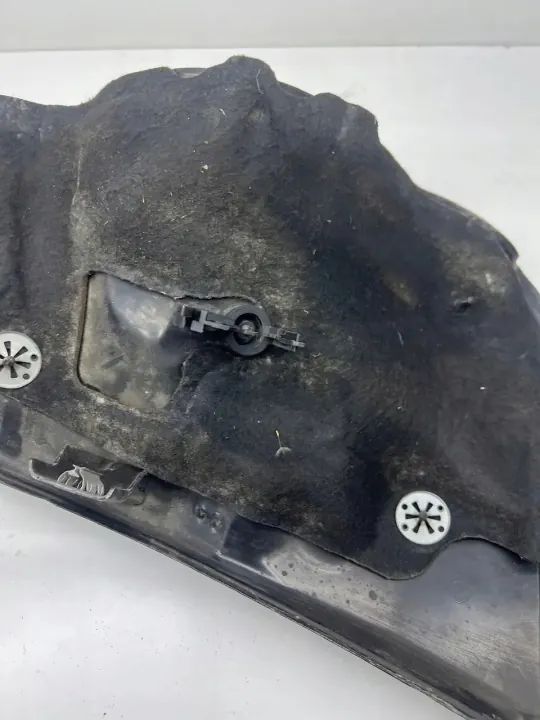 Peça compartimento motor Porsche Cayenne OEM 7L5819511A image 6