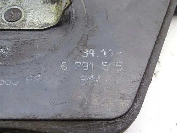 OEM 67915285 Fram bromsbelägg för BMW X5 E70 06-13 image 3