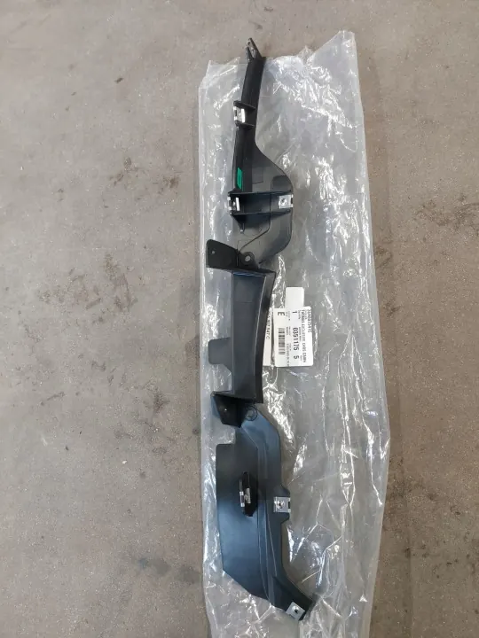 Guarda barro Bentley Bentayga OEM 36A807547C image 2