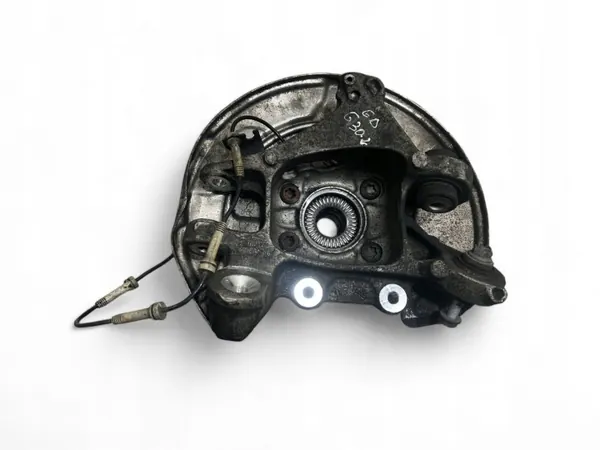BMW 5 G30 G31 2020 Taka pyörännavan OEM 6866334 image 7