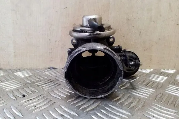 EGR-venttiili FORD GALAXY III 1.9L diesel 2002 038129637L image 3