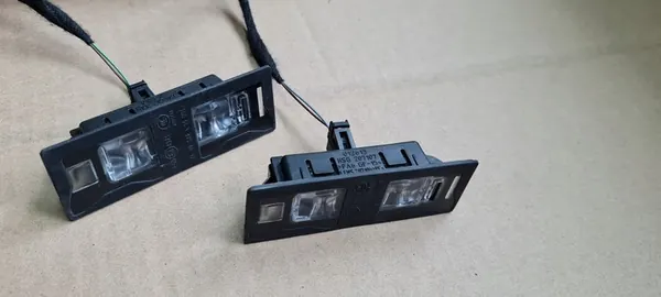 Q5 SQ5 Luz de Placa LED 2 pcs 8W6943021A image 4