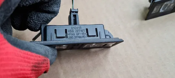 Q5 SQ5 Luz de Placa LED 2 pcs 8W6943021A image 5