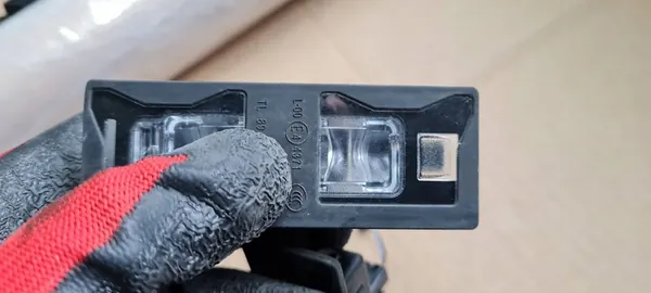 Q5 SQ5 Luz de Placa LED 2 pcs 8W6943021A image 9