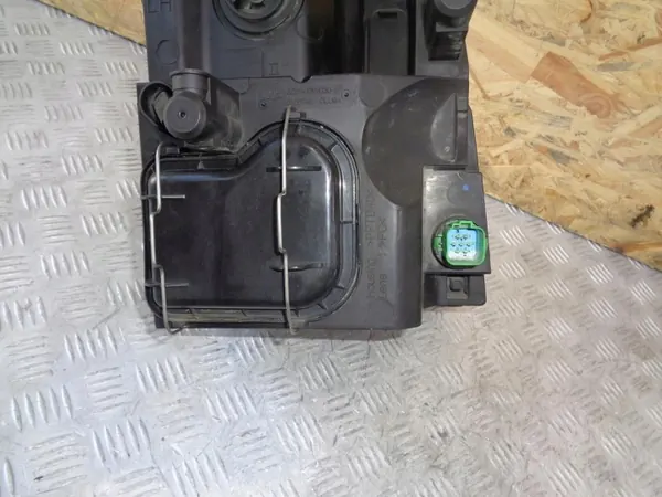 Phare avant gauche OEM 6C11-13W030-DG Ford Transit image 4
