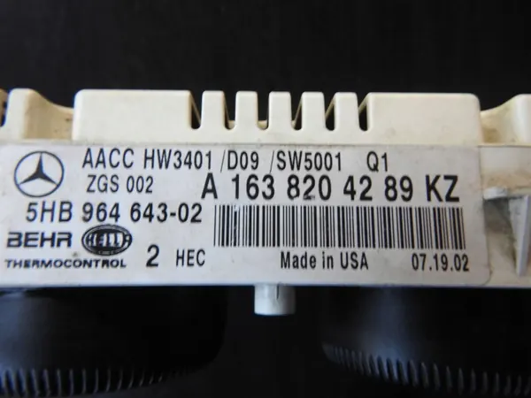 Mercedes-Benz A1638204289 ilmastointipaneeli ML W163 image 3