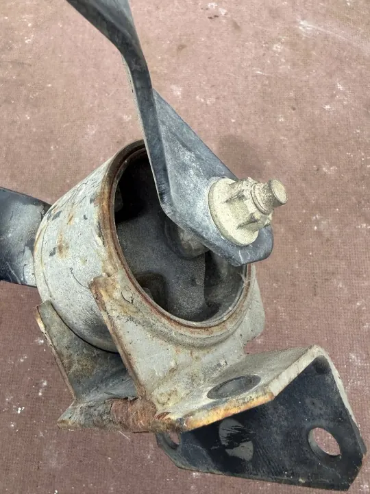 Getriebelager OEM Łapacab für Nissan Cabstar Renault Maxity image 5