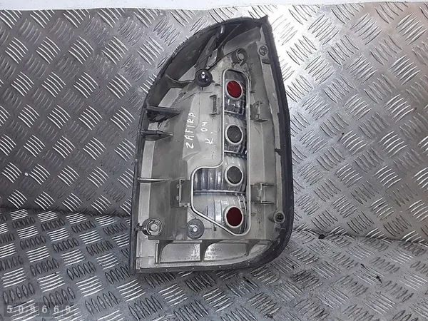 2004 Opel Zafira A Luz Trasera e9020100 image 3