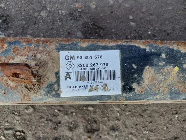 Viga do eixo traseiro OEM 8200267979 Renault Trafic II image 7