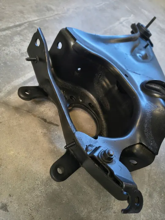 Eclipse Cross 2.4 PHEV Braccio Posteriore L image 3