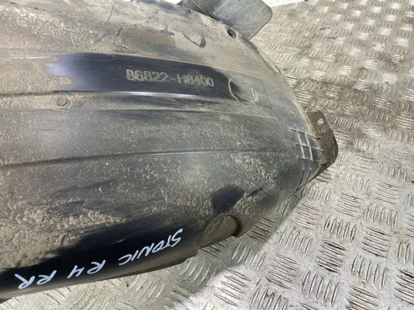 Kia Stonic Bakre hjulhus OEM FBZ18319 Begagnad image 4
