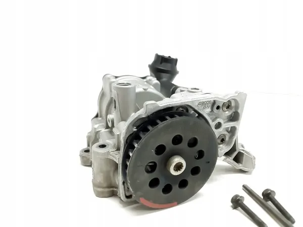 Oljepump SKODA OCTAVIA III 2.0 TDI 04L145208K image 2