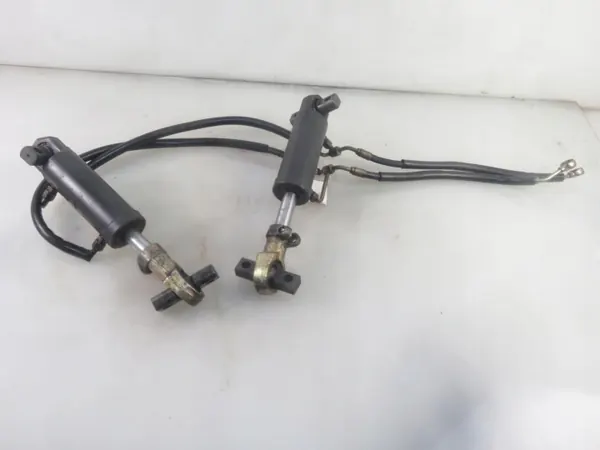 Vérin Hydraulique Toyota 7SLL16 pour Chariot image 3