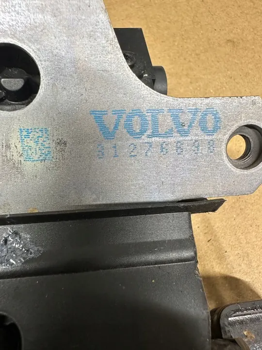 VOLVO S40 II V50 Kombi Baklucka Lås 31335047 image 4