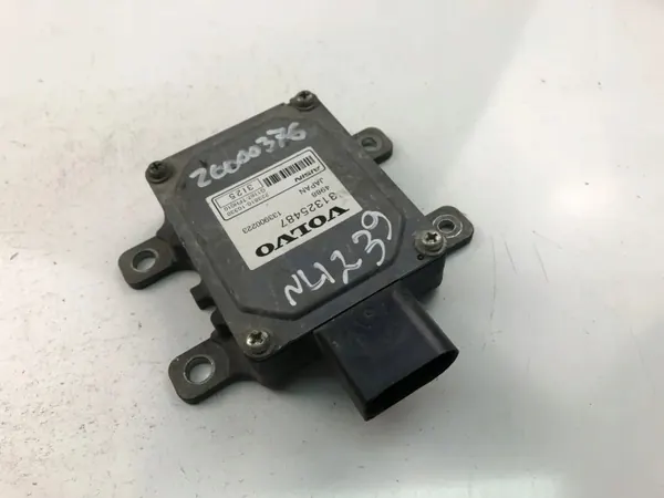 Ordinateur Boîte Volvo V60 OEM 18053108 image 2