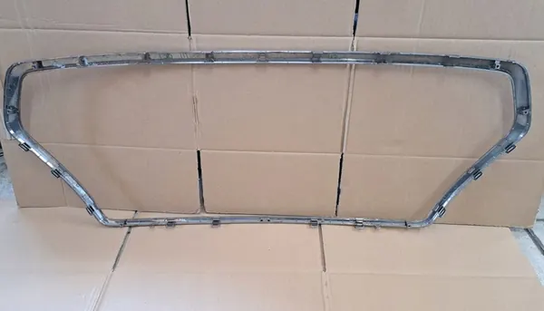 HYUNDAI I30 III Chrome Grille image 2