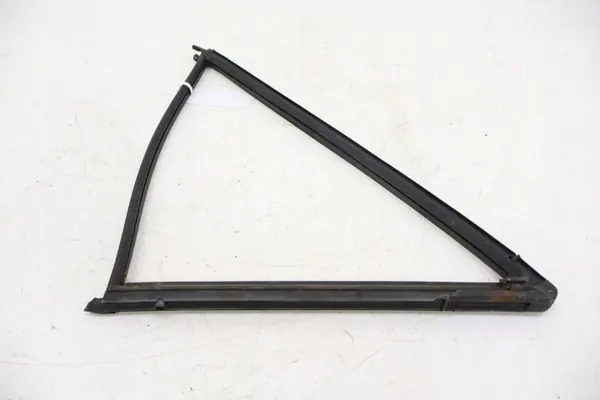 Joint de vitre porte Mercedes-Benz W124 OEM 1274736432 image 3