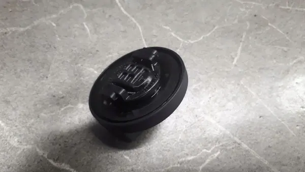 Polttoainesäiliön korkki VW Golf V image 2