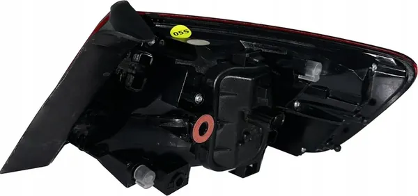 AUDI A4 B9 Luz Trasera Izquierda 8V4945069 image 2