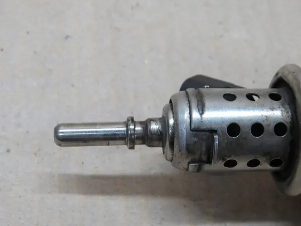 Opel Insignia A 2015 Injektor 55484668 image 5