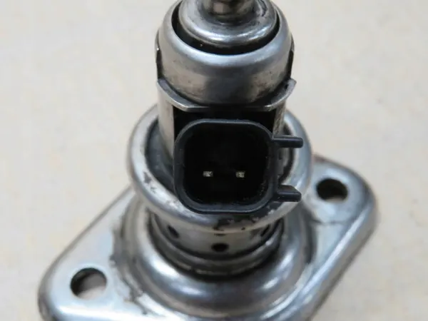 Opel Insignia A 2015 Injektor 55484668 image 6