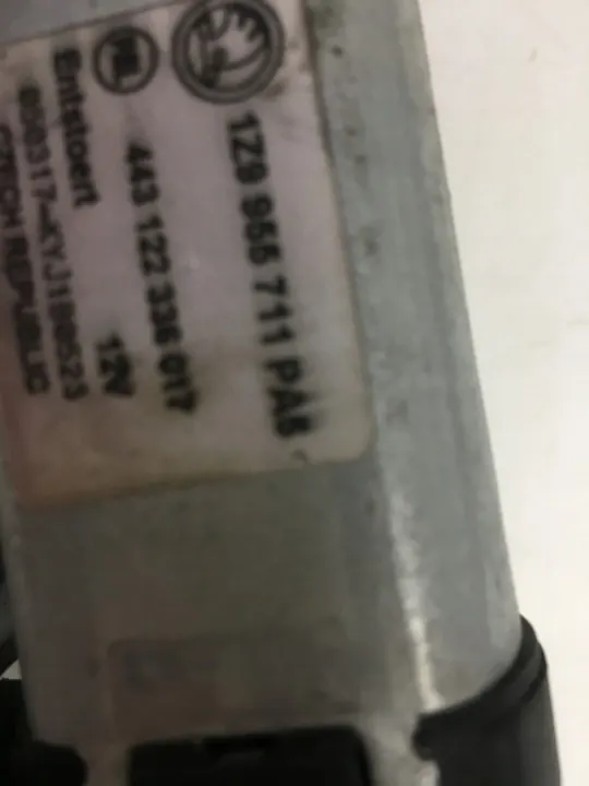 Heckwischermotor OCTAVIA II LIFT KOMBI image 3