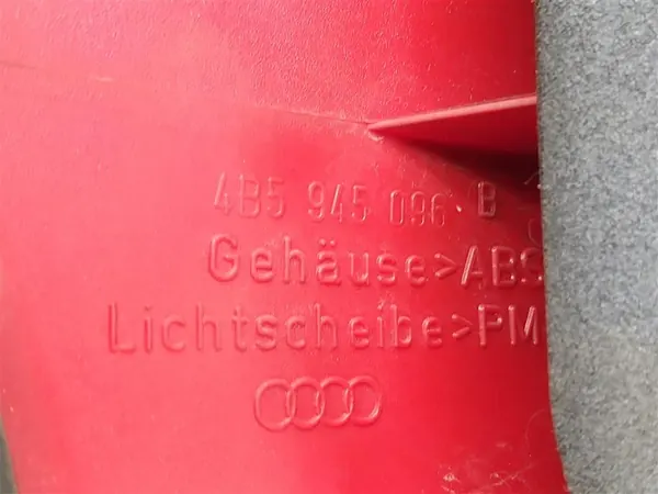 Luz trasera derecha Audi A6 C5 Sedan 1997-2004 OEM 4B5945096B image 4