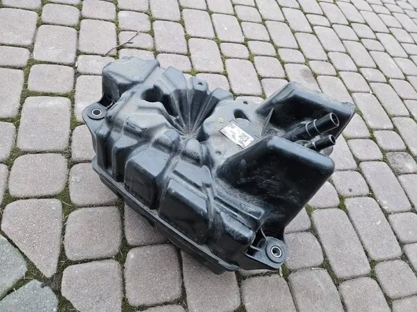 Tanque AdBlue Opel OE 84486479 Usado image 2