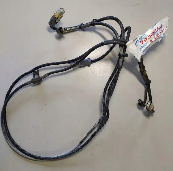 MAN TGX 2018 E6 Tuyau + Câble Électrique de Levage de Cabine OEM 1234567 image 1