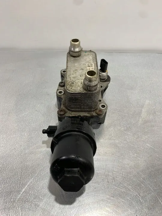 Alfa Romeo Oljefilterbas OEM FBZ19489 - Begagnad image 6