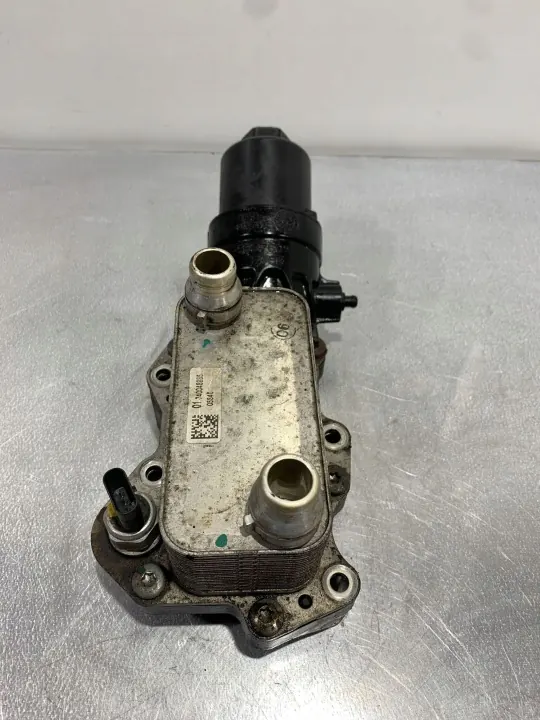 Alfa Romeo Oljefilterbas OEM FBZ19489 - Begagnad image 7