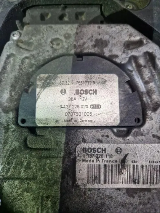 BMW 75617129 Etuhihna 5 TOURING E61 3.0L Dieselille image 6
