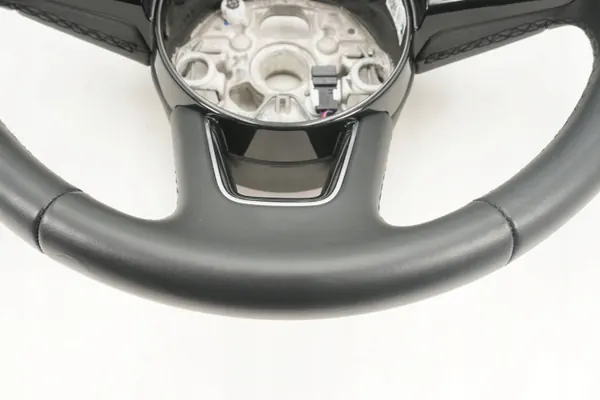 Nahka monitoimiohjake OEM 82A419091T Audi A3 8Y:lle image 3