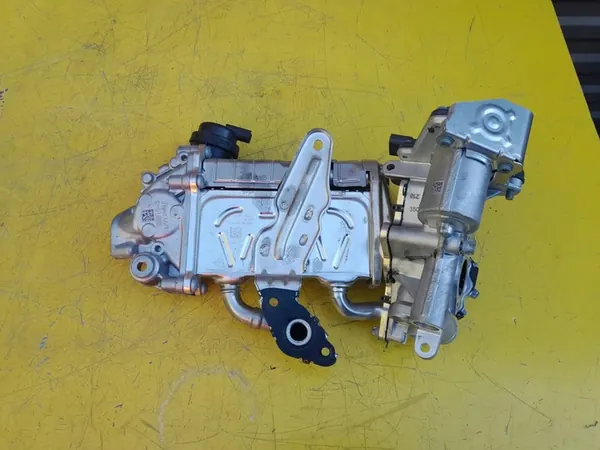 MERCEDES W253 GLC Enfriador de escape 2.0 CDI A6541409100 image 2