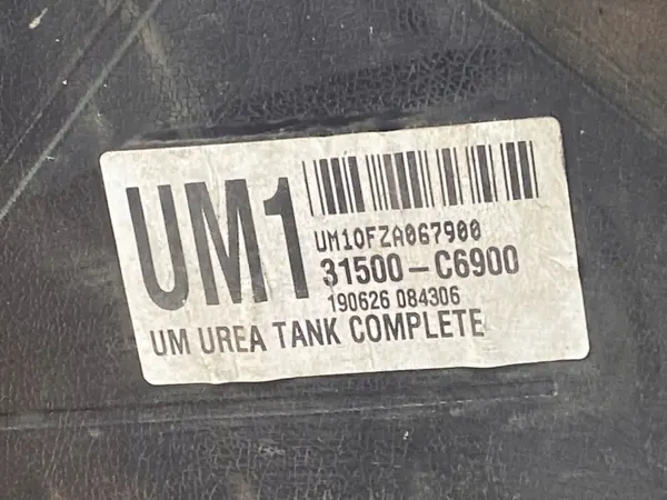 Tanque AdBlue Kia Sorento OEM 31500c6900 - Usado image 7