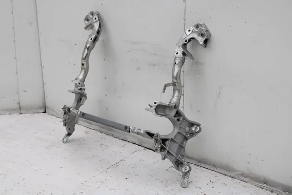 Audi A4 8K Vorderachsträger OEM bt-cars-32412 image 5
