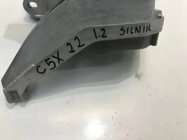 CITROEN C5X 2022 2023 1.2 THP Moottorin Kiinnitys 9800895680 image 3
