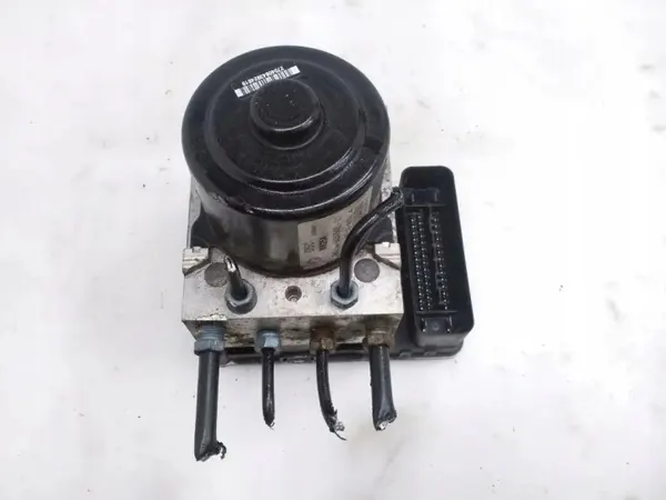 Pompe ABS OEM 6857644 pour BMW X3 F25 2.0L image 4