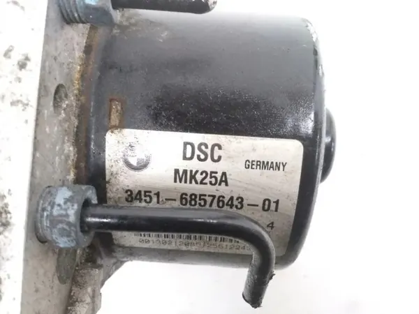 Pompe ABS OEM 6857644 pour BMW X3 F25 2.0L image 5