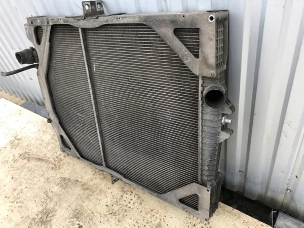 Vattenkylare OEM LORK-2043-543111 för Volvo FM7 image 3