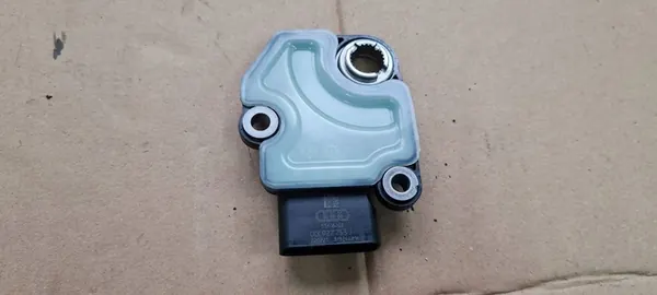 Capteur de position de changement de vitesses Audi A5 0CK927753J image 1