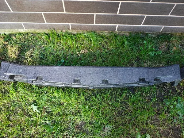 MERCEDES GLC AMG X253 C253 Etuiskunvaimennin & Jalankulkijasensori image 3